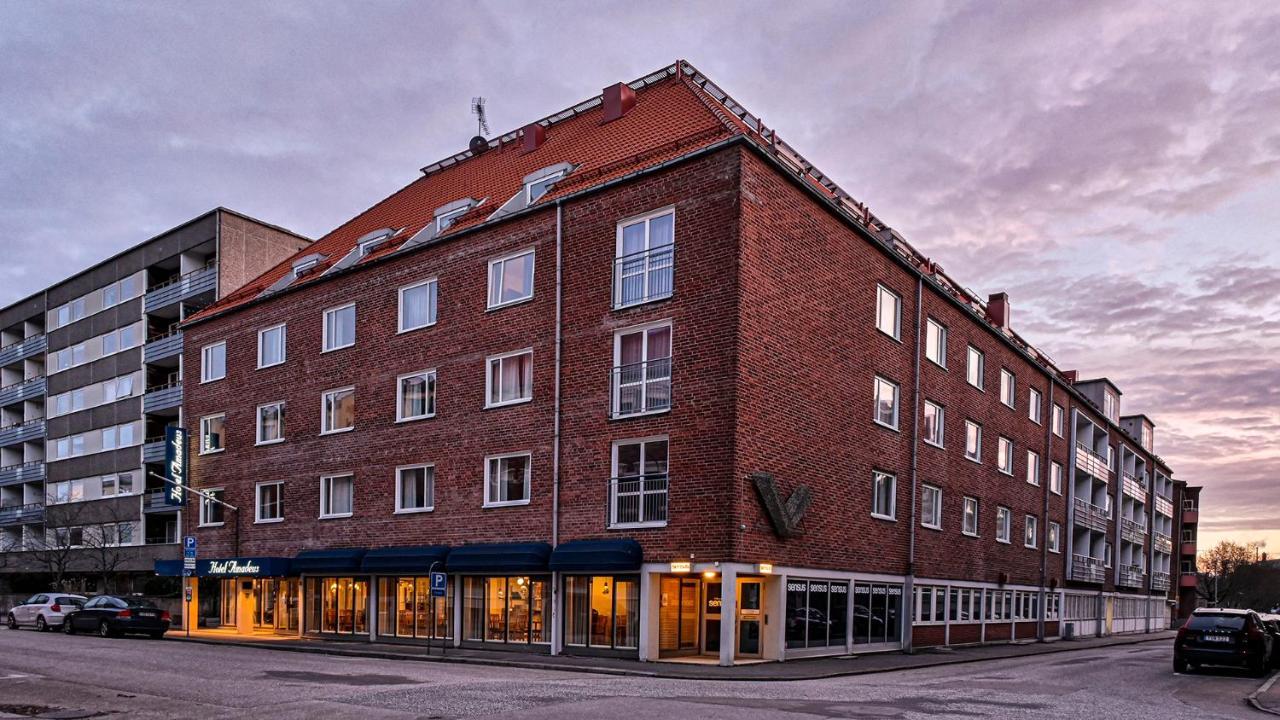 Hotel Amadeus Halmstad Buitenkant foto